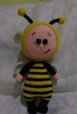 Bonnie the bee by Havva unlu :)