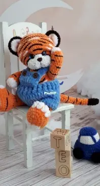 Irina Remeslova - Mimi Tiggy Tiger - Russian
