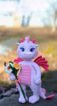 Bobrik Toys - Natalia Bober - Leya the Dragon