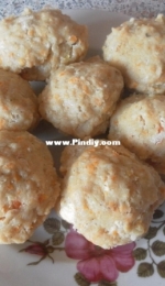 Steamed fish cakes