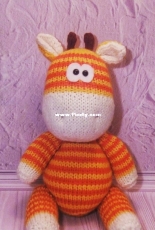 Gerry Giraffe by Amanda Berry. My finished toy.