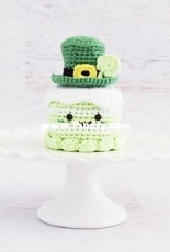 Yarn Blossom Boutique - Melissa Bradley - St. Patricks Day Cake - Free