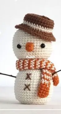 Pink Pepper Crochet - Malaika Rodrigues - Adam the Snowman - Free
