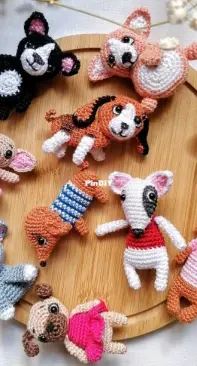 Cute Dream Toys Design - Babaika zaika - Alexandra Razinkova - Crochet Dogs Brooches