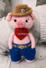 crochet Bill the piglet