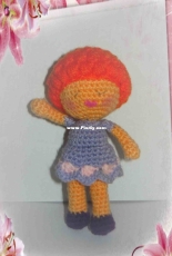 Maguinda - Little red hair girl