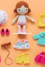 Zipzipdreams - Elif Tekten - Elina and her clothes - Turkish - Translated