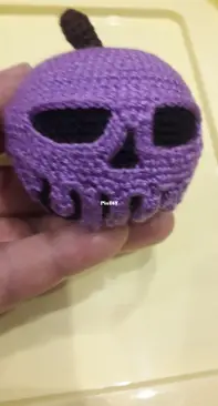 Poisoned apples