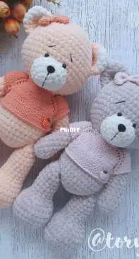 tory toys - Viktoriya Munteanu - Bear in  sweater - Russian