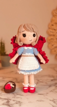 Dolls Berries - Burcu Firat Sen - Little Red Riding Hood