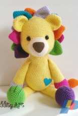 Sweet Oddity Art - Carolyne Brodie - Logan the lion crochet pattern