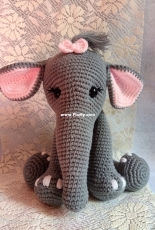 Sweet oditty art - Ellie the elephant