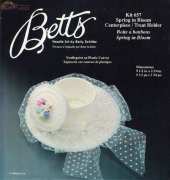 Betts Spring-657-In bloom Centerpiece