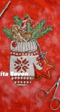 Cross stitch glove