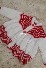 baby sweater in white and red