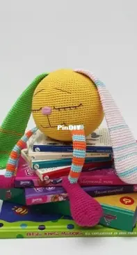 Mila Knitting Toys - Mila Barilchenko - Bunny - Russian