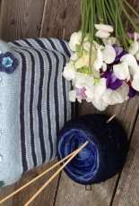 Kintted Striped Pouch