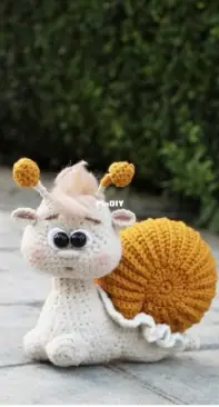 Bee toy Knitting Crochet pattern by Ekaterina Borisova