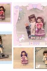 Winter Couple with a mini snowboard (tailored-made for customer)