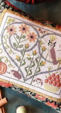 Seasons of the Heart - Autumn by The Blue Flower from Punch Needle & Primitive Stitcher - Fall 2021 PCS + XSD