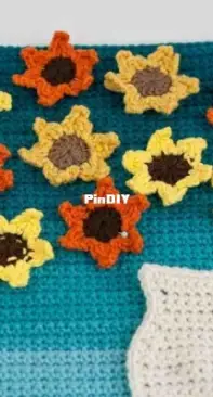 Winding Road Crochet - Lindsey Dale - Embroidering on Crochet - Crochet Painting Part 4