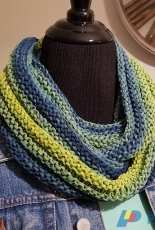 Color-Changing Infinity Scarf by Mimi Needham-Free