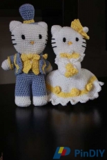 Hello Kitty Victorian wedding