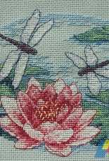 Dimensions 6835 Fragrant Waterlily