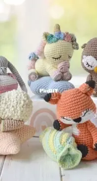 Leta Toyfox - Toyfox Store - Tatyana / Tatiana Lebedenko - Mini Crochet Animals Sleeping Minis - ENGLISH