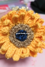 Sunflower mouth gold bag