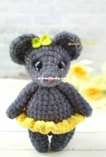 Miracle knitted toys - Ekaterina Shokhina - Amigurumi Mouse - Translated - Free