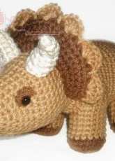 Wolf Dreamer off the Hook - Linda Potts - Triceratops