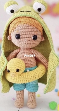 Le pompon - Ana Vicky Espiñeira - Martin at the beach - English translation