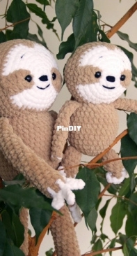 PlushiCo -  Tattayo - Marina Emelianova - Mother and Baby Sloths