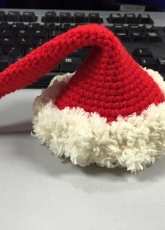 Small Xmas crochet hat