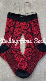 Climbing Rose Socks by Chidori Hoheto - Japanese - Free