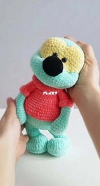 Crochet Wonders Design - Olga Kurchenko - Zipper The Fly