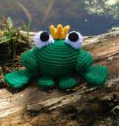 Little Raven Fiber Arts - Nuts about crochet 13 - Brenna Eaves - Frog Prince