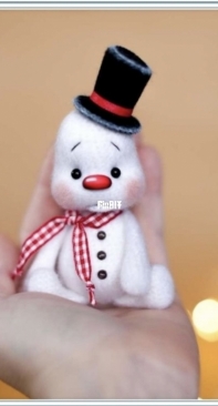 ToysByGromSvet - Svetlana Gromova - snowman in a hat - English