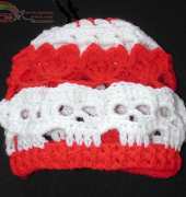 Spider Mambo Designs - Laurie Kahn - I Love Skulls Beanie