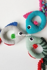 Anne Bank Nielsen - Crocheted Fish Rangle - Danish - Free