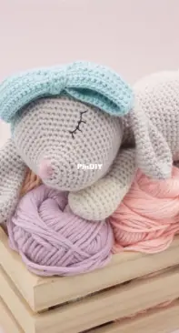 The Little Hook Crochet - Little Aqua Girl - Erinna Lee - Lola the Bunny