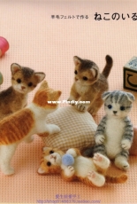 Handmade Felt Cat Dolls - Japanese