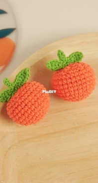Nara Dolly - Orange - English and Thai - Free