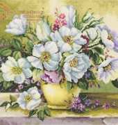 RTO M282 Splendid White Flowers XSD
