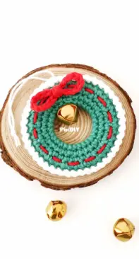 Stitch By Fay - Fay Lyth - Wreath Ornament - Free