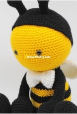 Hello Yellow Yarn - MJ Carlos - Humblebee the Bumblebee
