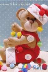 Carmen Silvia - Felting Christmas Teddy Bear - Portuguese - Free
