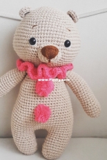 Amigurumi bear