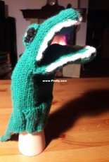 Crocodile hand puppet - My work